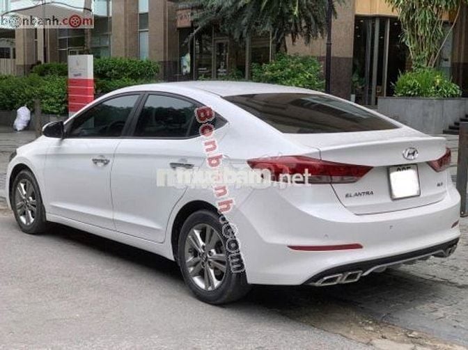 Hyundai Elantra 1.6 MT 2016