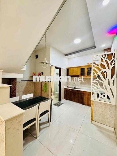 BÁN NHÀ TRUNG TÂM QUẬN GÒ VẤP 4tỷ650 triệu