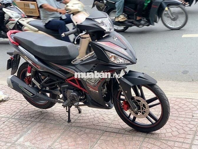 Star SYM ĐK 2022 màu đen nhám  như mới  125cc
