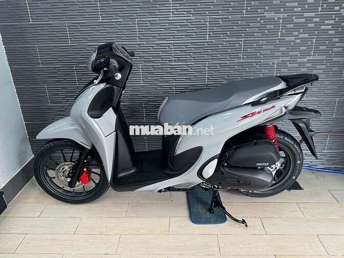 Honda SH mode 2025 Xám Xi Măng New Bs Sài Gòn