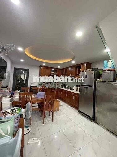 ĐẸP NHƯ HOA HẬU Ở BHH B, B.TÂN, 60M2X5 TẦNG, SHR HXH, 4 ĐỒNG