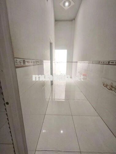 Ngay Sau Bến Xe An Sương Nhà 40m2 Có Sổ Riêng Ở Bà Điểm Giá 800 Triệu