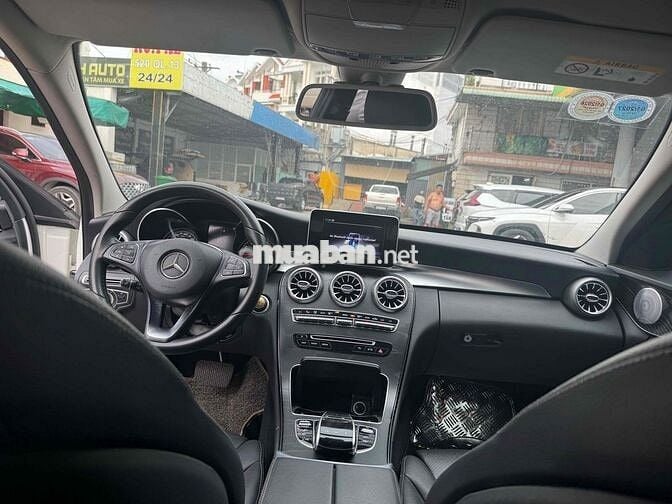 Mercedes Benz C Class 2018 C200 - 42000 km