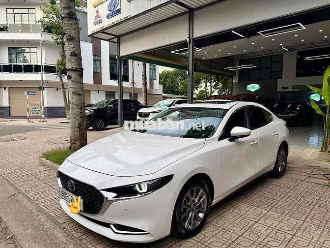 Mazda 3 2021 1.5 Premium - 38000 km