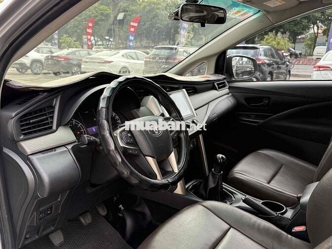 Toyota Innova 2020 E 2.0 MT - Mẫu Mới -Xe Tại Hãng