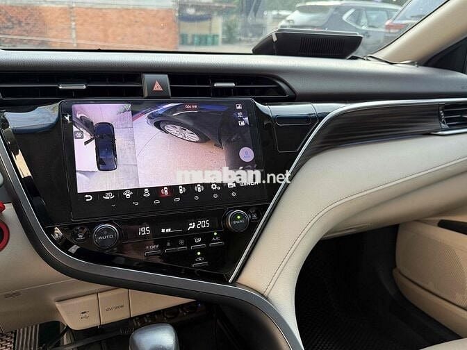 Toyota Camry 2019 2.0G - Mẫu Mới Nhập Thái - Hãng