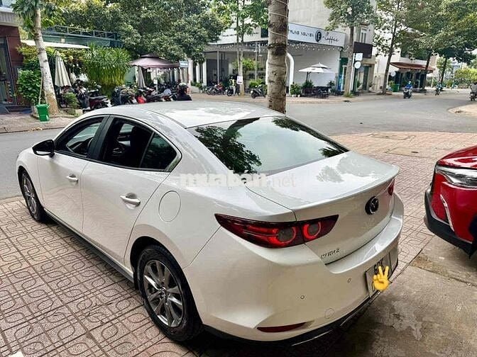 Mazda 3 2021 1.5 Premium - 38000 km