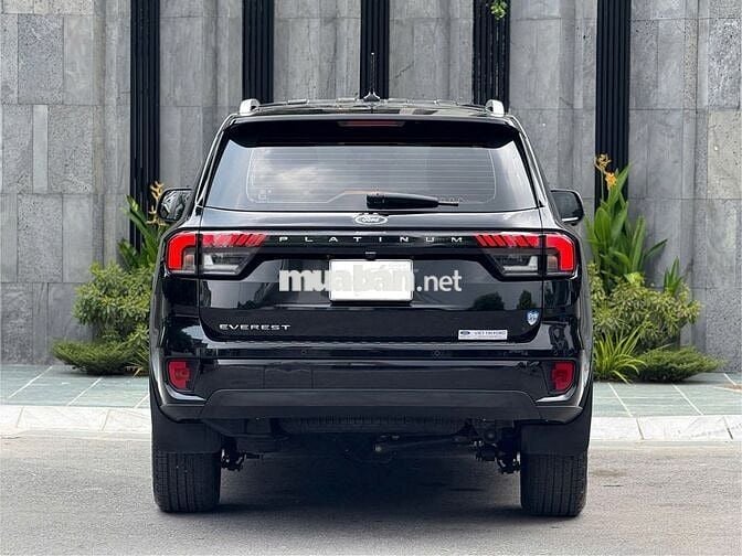 Ford Everest 2024 Platinum 2.0L 4x4 AT - 22000 km