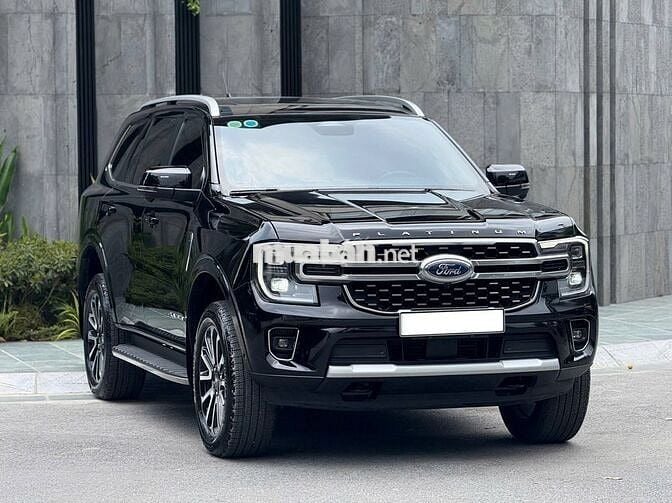Ford Everest 2024 Platinum 2.0L 4x4 AT - 22000 km