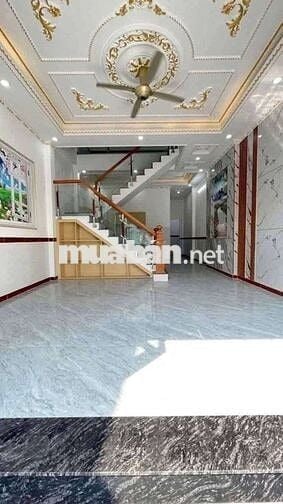 Bán nhà lầu 3PN Dt 80m 1ty750 Phường Thái Hoà Tân Uyên Bình Dương