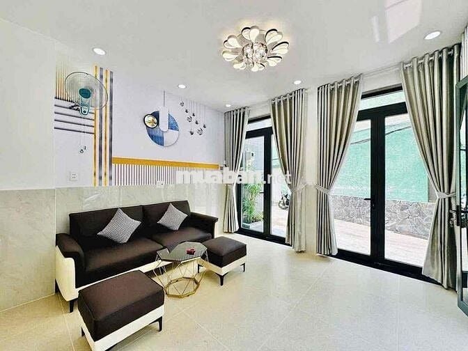 SIÊU PHẨM NHÀ NGỘP!Đường Xuân Hồng Phường 4 Tân Bình,DT:40m2/4,6 Tỷ