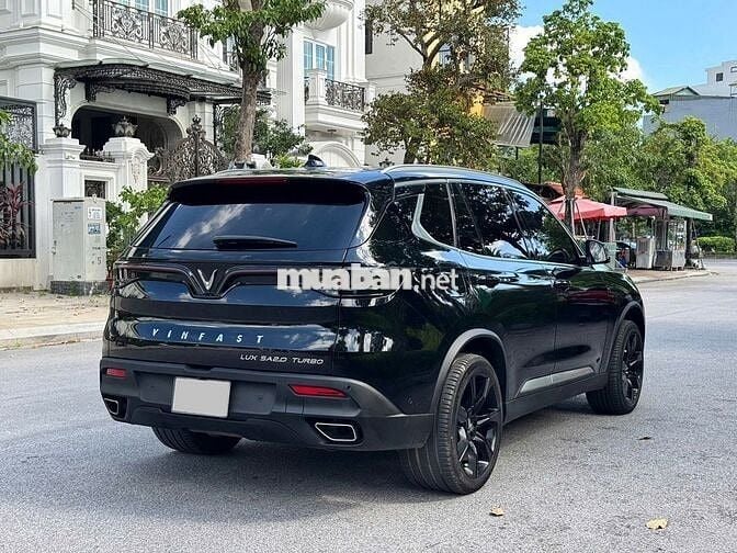 VinFast Lux SA2.0 2021 Premium 2.0 AT - 85000 km