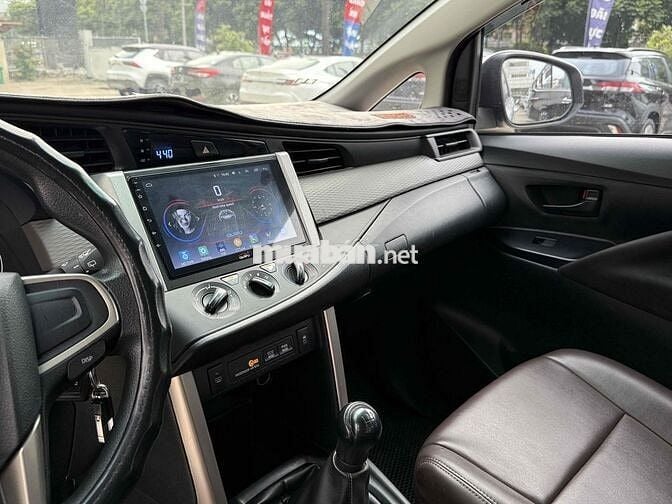 Toyota Innova 2020 E 2.0 MT - Mẫu Mới -Xe Tại Hãng
