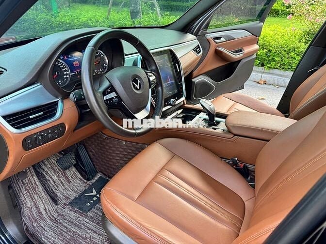 VinFast Lux SA2.0 2021 Premium 2.0 AT - 85000 km