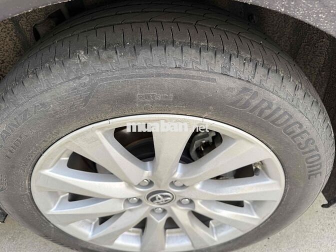 Toyota Camry 2019 2.0G - Mẫu Mới Nhập Thái - Hãng