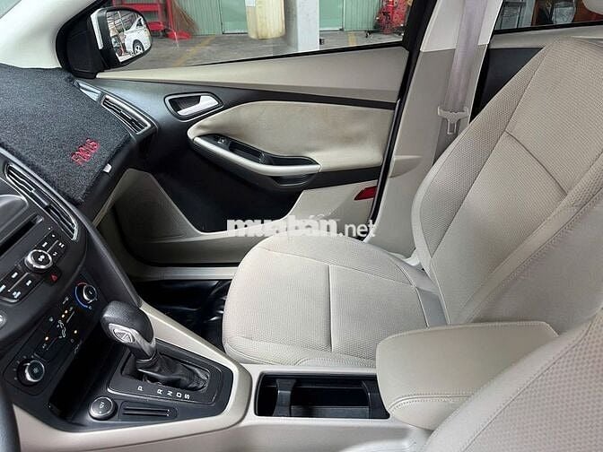 HÃNG BÁN FORD FOCUS 2017 SIÊU CHẤT.