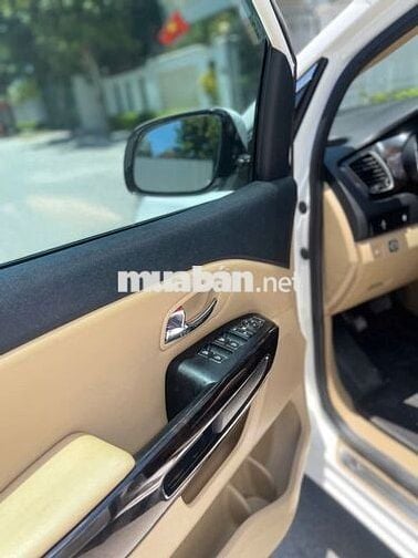 Kia Sedona 2019  - 123434 km