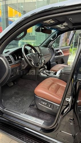 Bán Toyota Land Cruiser 5.7 nhập Mỹ, Model 2016,1 chủ Hà Nội.