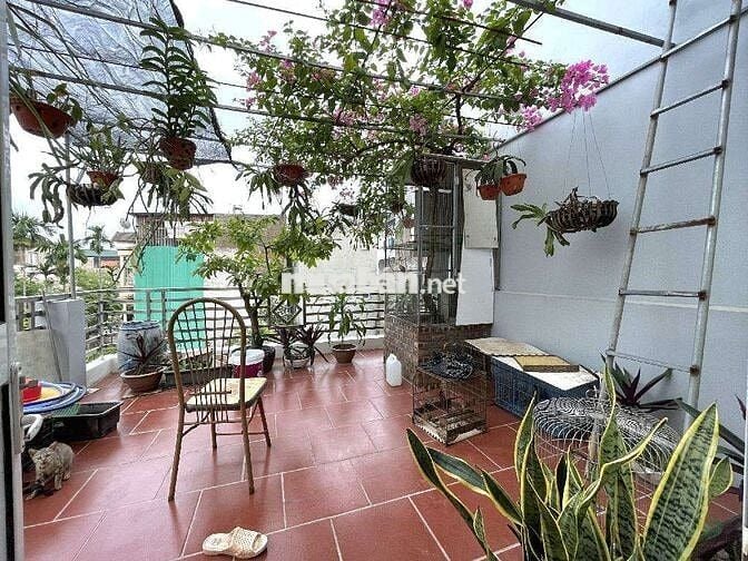 NHÀ ĐẸP THẠCH BÀN DÂN XÂY TÂM HUYẾT 45M² LÔ GÓC 3MẶT THOÁNG ÔTÔ ĐỖ CỬA
