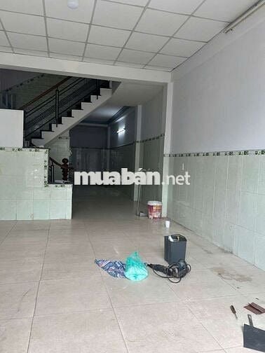 Cần cho thuê nhà P ĐHT .Q12. DT 4, 5 x18 .1 trệt 1 lầu 3 PN 2WS