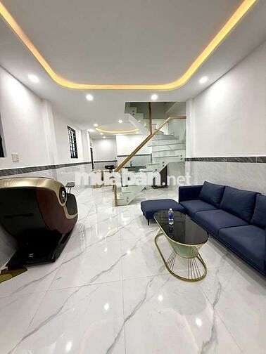 Bán nhà quận 7,HXH, Trần xuân soạn sát him lam 40M2,2PN, chỉ hơn 5 tỷ