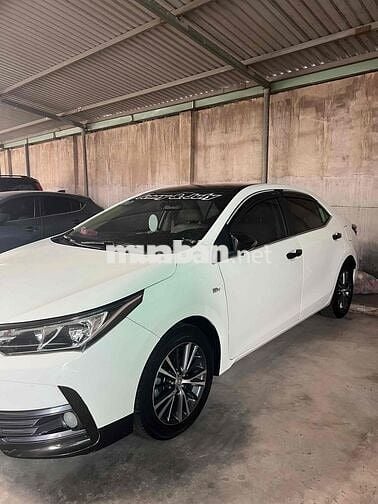 Toyota Corolla Altis 2018 1.8G AT - 99000 km .
