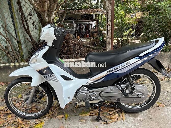 Yamaha Sirius Fi ít chạy ốc tán xanh lè
