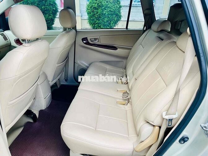 Toyota Innova 2006 bản G xịn xe gia đình không KD