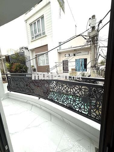 Bán nhà quận 7,HXH, Trần xuân soạn sát him lam 40M2,2PN, chỉ hơn 5 tỷ