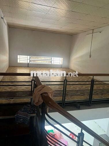 Cần cho thuê nhà P ĐHT .Q12. DT 4, 5 x18 .1 trệt 1 lầu 3 PN 2WS