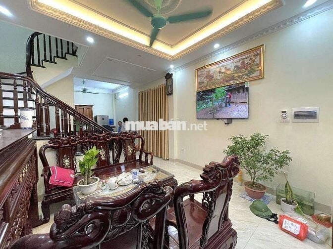 NHÀ ĐẸP THẠCH BÀN DÂN XÂY TÂM HUYẾT 45M² LÔ GÓC 3MẶT THOÁNG ÔTÔ ĐỖ CỬA