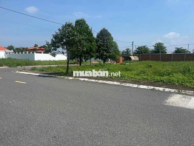 đất đẹp cần tìm chủ(158m2 ngang 7 ,dài 22) full thổ xây dựng thoải mái