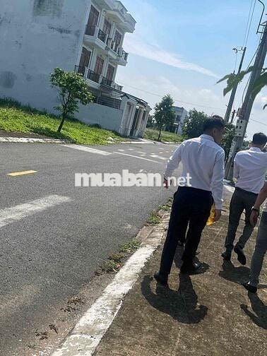 đất đẹp cần tìm chủ(158m2 ngang 7 ,dài 22) full thổ xây dựng thoải mái