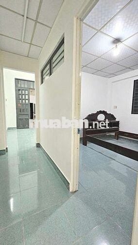 NHÀ 64M2 MỚI ĐẸP CÓ GÁC 2PN HẺM HƠI 4M 1886 HUỲNH TẤN PHÁT TIỆN Ở KD