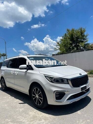 Kia Sedona 2019  - 123434 km