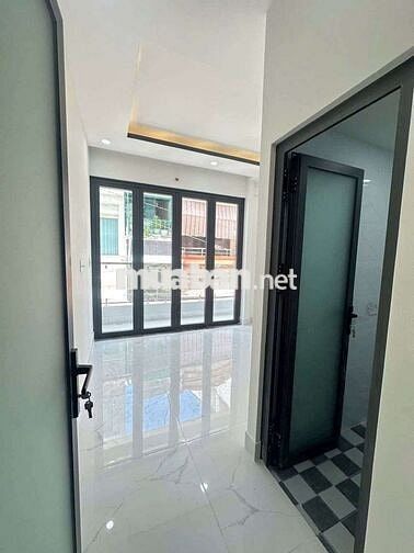 Nhà Mới 3 Vào Ở Ngay Tầng Âu Dương Lân Q8 HXH 3 Bước Chân Ra Mặt Tiền
