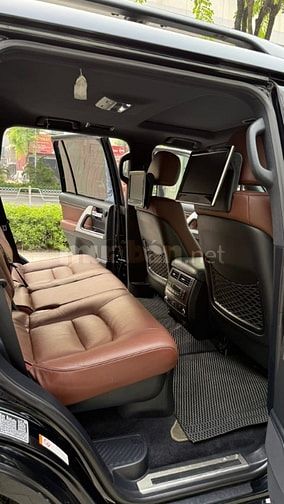 Bán Toyota Land Cruiser 5.7 nhập Mỹ, Model 2016,1 chủ Hà Nội.