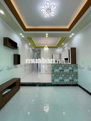 Nhanh tay chốt nhà 106m2 Chỉ 1tỷ2 triệu đã có SHR Tân Hiệp Hóc Môn Gấp