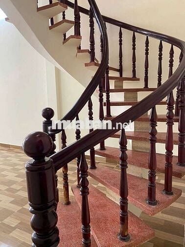 Nhà mặt tiền kinh doanh cung đường VIP tên lửa