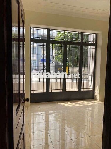 Nhà mặt tiền kinh doanh cung đường VIP tên lửa