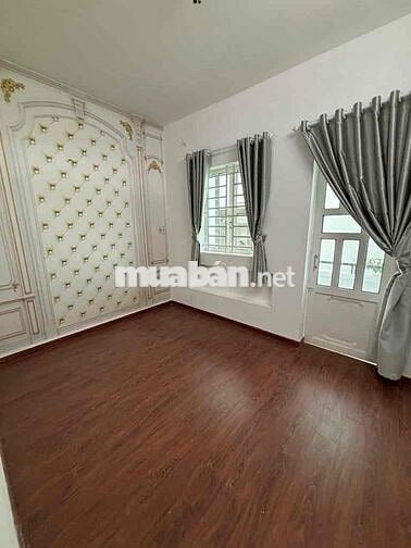 NHÀ 4 TẦNG ĐẸP — GẦN LÊ VĂN QUỚI MÃ LÒ(4m x 11m) Hướng Chính Tây