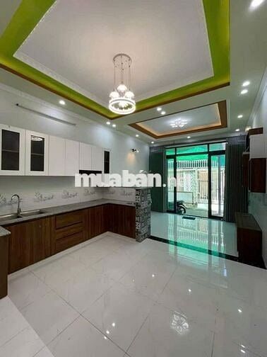 Nhanh tay chốt nhà 106m2 Chỉ 1tỷ2 triệu đã có SHR Tân Hiệp Hóc Môn Gấp