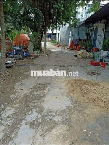 Bán gấp nhà 50m2 Hóc Môn Chỉ 880tr có SHR Tân Hiệp . Gọi Ngay đi xem !