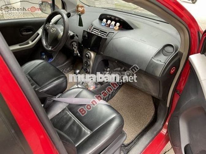 Toyota Yaris 1.5 AT 2011