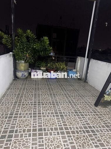 Bán nhà hẻm 6m đường Hương Lộ 2, cạnh Bệnh viện Bình Tân