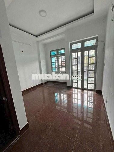 NHÀ ĐẸP HẺM 8M THÔNG CÁCH CHỢ 26_100M