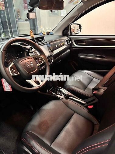 Honda BR-V 2025 G - xe lướt 3000 km