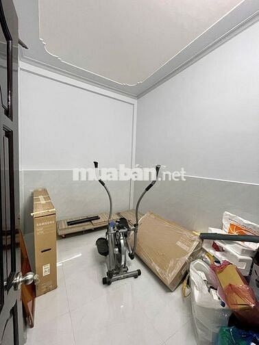 Nhà trệt lầu 3PN hẻm đường Tầm Vu chỉ 5 triệu