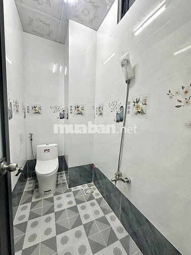 Nhà trệt lửng 2PN mới 100% giáp KDC Hồng Phát chỉ 8 triệu