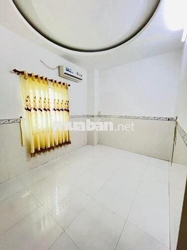 Nhà trệt lầu 2PN hẻm cạnh ĐH Y Dược chỉ 8 triệu
